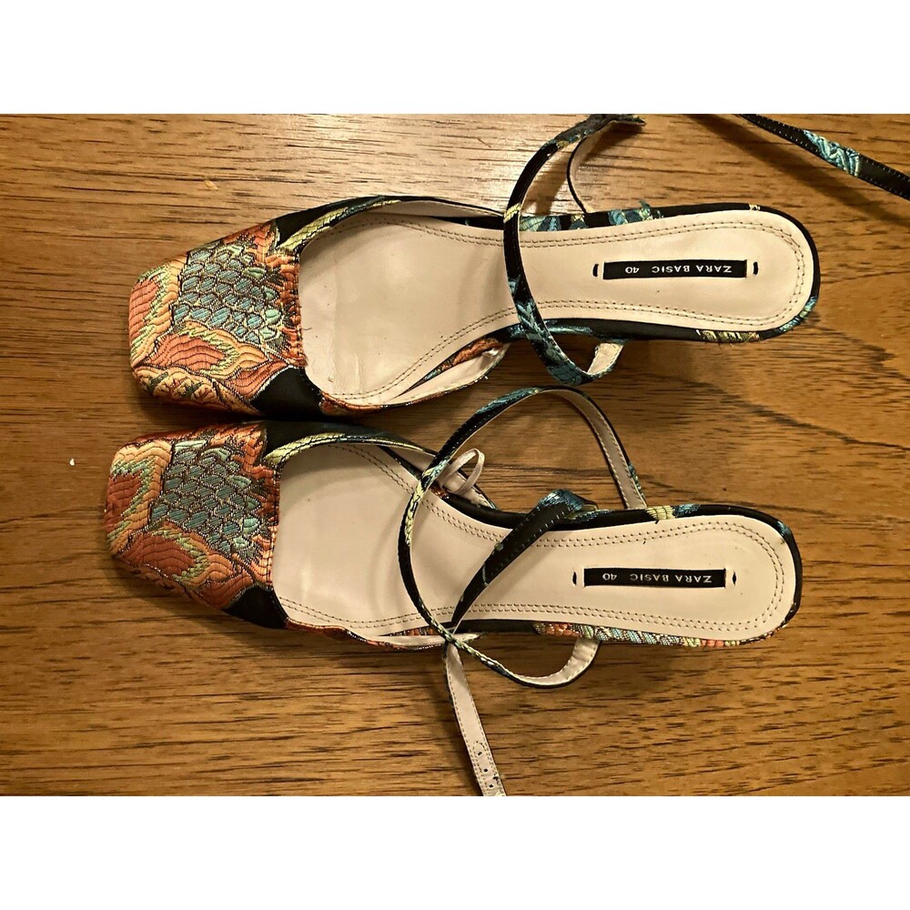 Zara Multicolor Floral Fabric Strappy Square Toe Buckle Stiletto Heel US 9